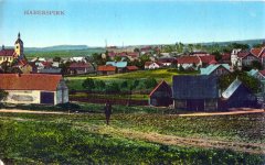 dobová pohlednice města s kostelem