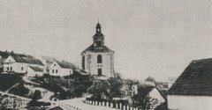 celkový pohled na ves s kostelem