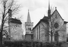 historické foto areálu kaple s kostelem
