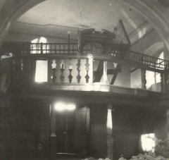 historické foto interiéru kostela