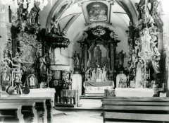 historické foto interiéru kostela