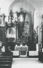 historické foto interiéru kostela