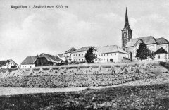 celkový pohled na ves s kostelem