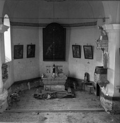 historické foto interiéru kostela