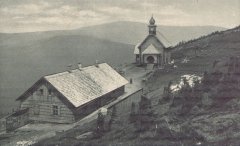 historické foto hrubé stavby nové kaple