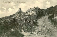 historické foto původní kamenné kaple