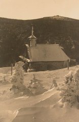 historické foto původní kamenné kaple