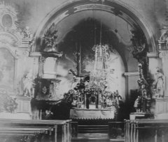 historické foto interiéru kostela
