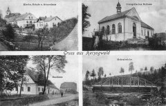 dobová pohlednice vsi s kostelem (vlevo nahoře)