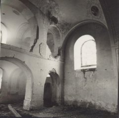 historické foto interiéru kostela