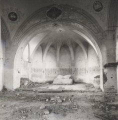 historické foto interiéru kostela