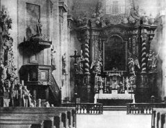 historické foto interiéru kostela
