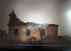 historické foto destrukce kostela
