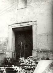 vchod do kostela