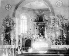 historické foto interiéru kostela