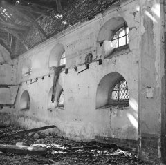historické foto interiéru kostela