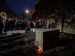 slavnostní odhalení Piaristického nároží