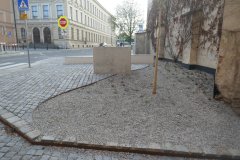 pietní úprava místa, kde kostel stál