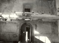 interiér kostela před demolicí