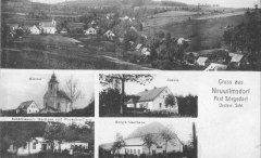 dobová pohlednice vsi s kostelem