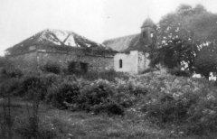 kostel a márnice před demolicí