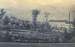 historická foto města s kostelem (vlevo)