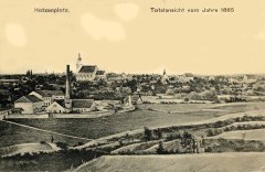 dobová pohlednice města s kostelem