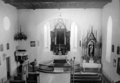 historické foto interiéru kostela