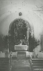 historické foto interiéru kostela