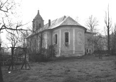 pohled zezadu zprava