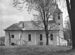 pohled zleva