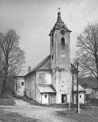 pohled zepředu zleva