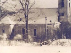 odstřel kostela