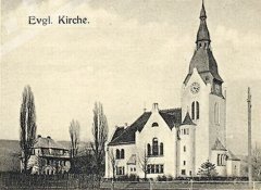 dobová pohlednice s motivem kostela
