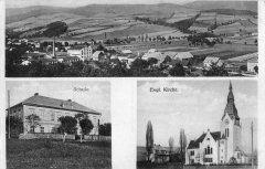 dobová pohlednice vsi s kostelem