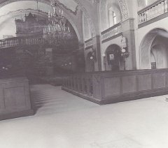 historické foto interiéru kostela