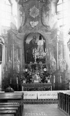 historické foto interiéru kostela