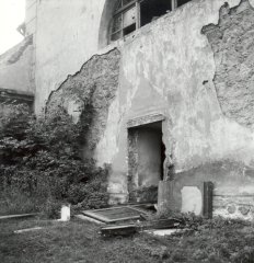 starší foto kostela