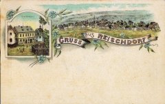 dobová pohlednice vsi s původním kostelem (na levém snímku)