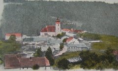 celkový pohled na ves s kostelem