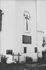 hřbitov u kostela