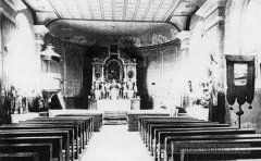 historické foto interiéru kostela