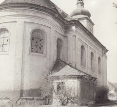 starší foto kostela