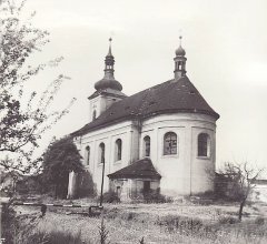 starší foto kostela