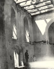 historické foto interiéru kostela