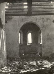 historické foto interiéru kostela