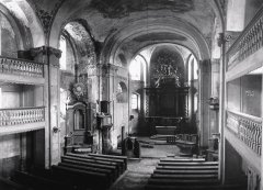 historické foto interiéru kostela
