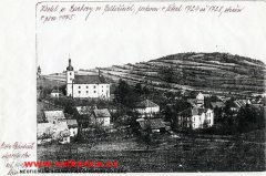 celkový pohled na ves s kostelem