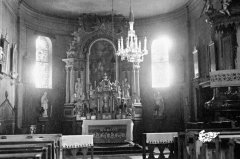 historické foto interiéru kostela - presbytář