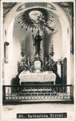 historické foto interiéru kostela